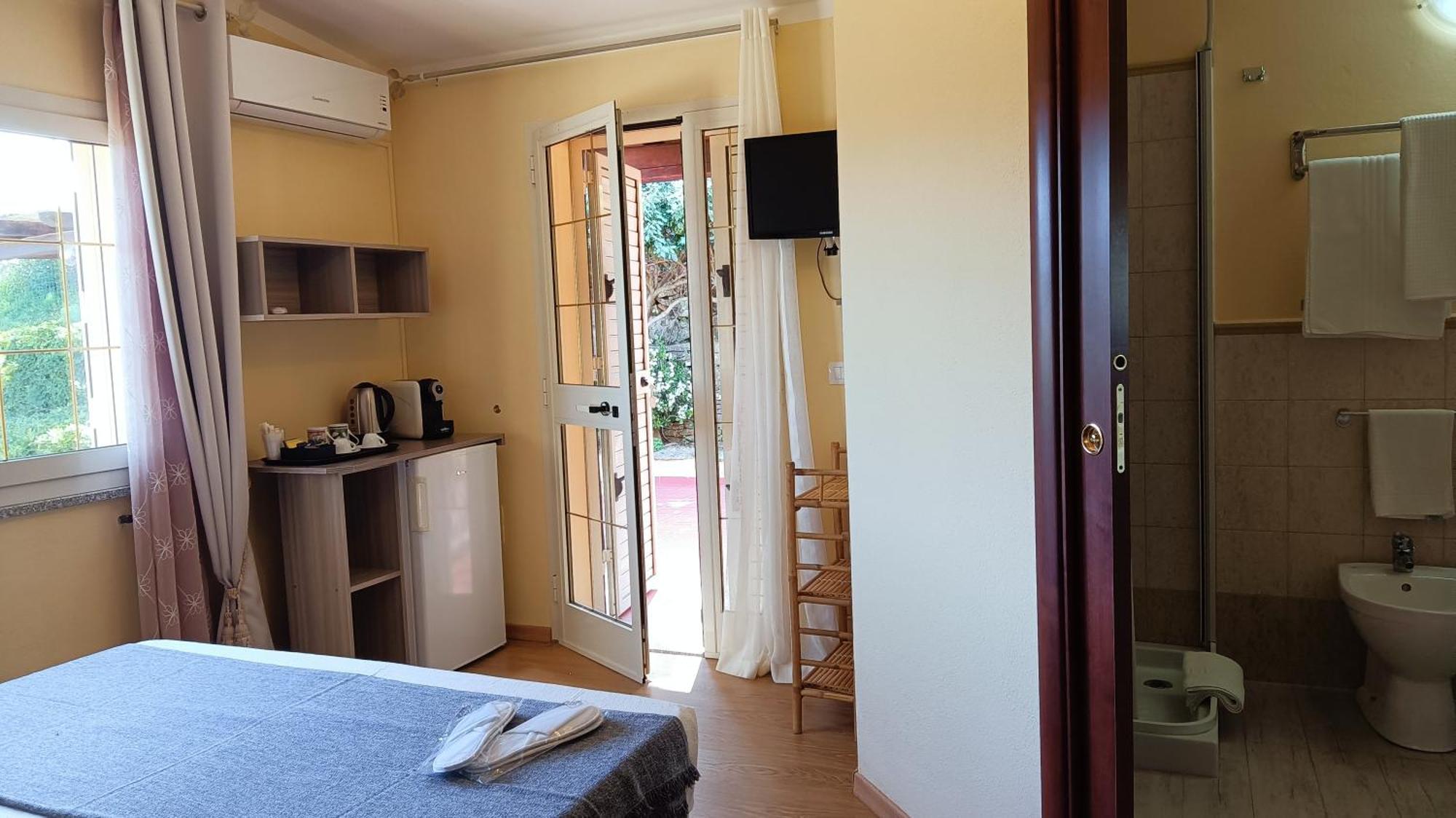 Hotel Li Muntigeddi San Teodoro  Exterior foto
